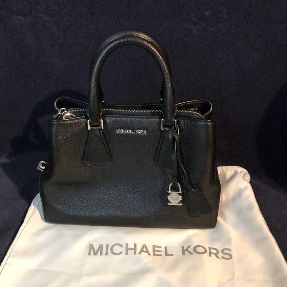 Authentic Michael Kors Black Leather Purse.